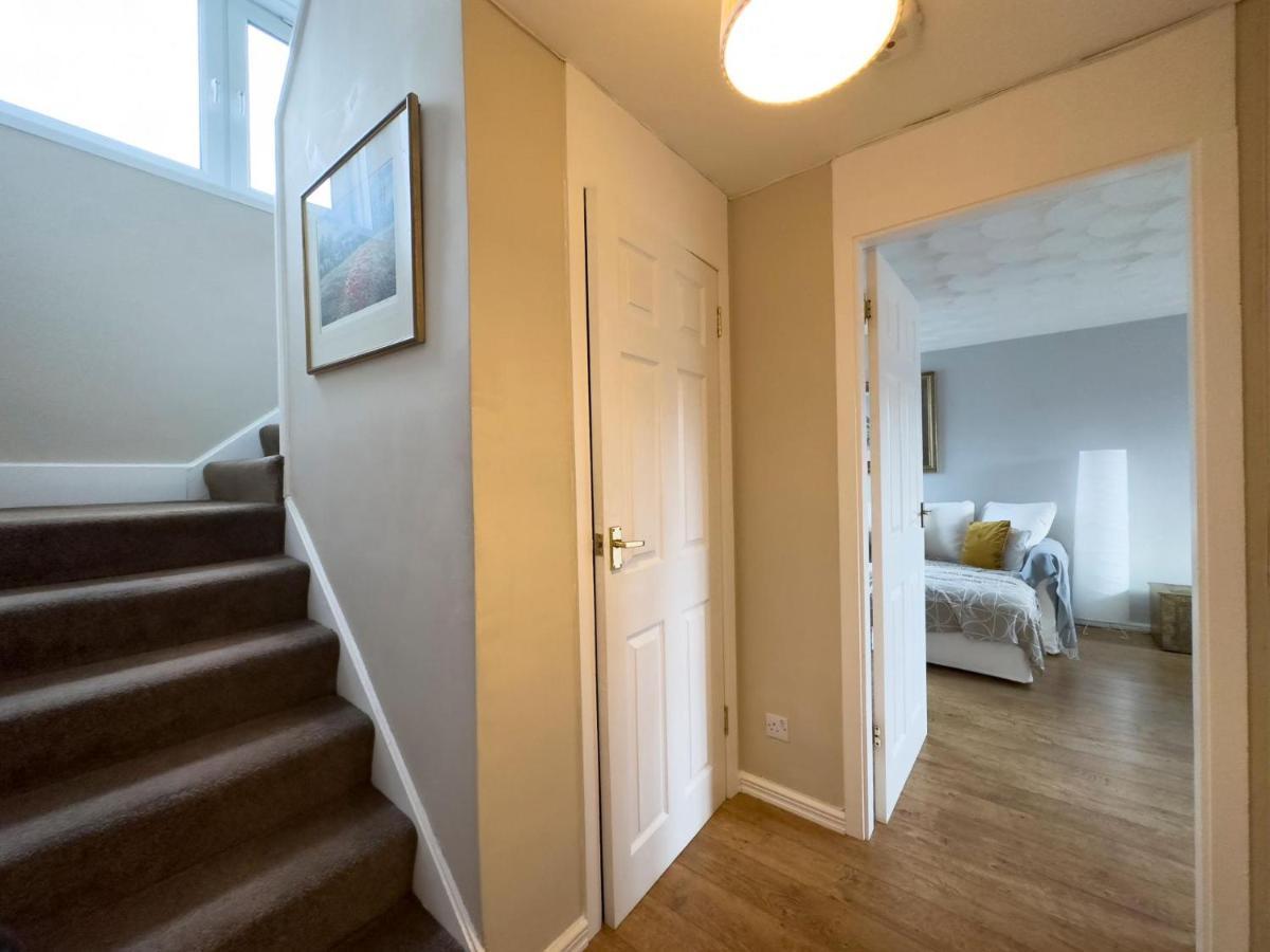 Scandi Style Apartment With Stunning Views 린리스고 외부 사진
