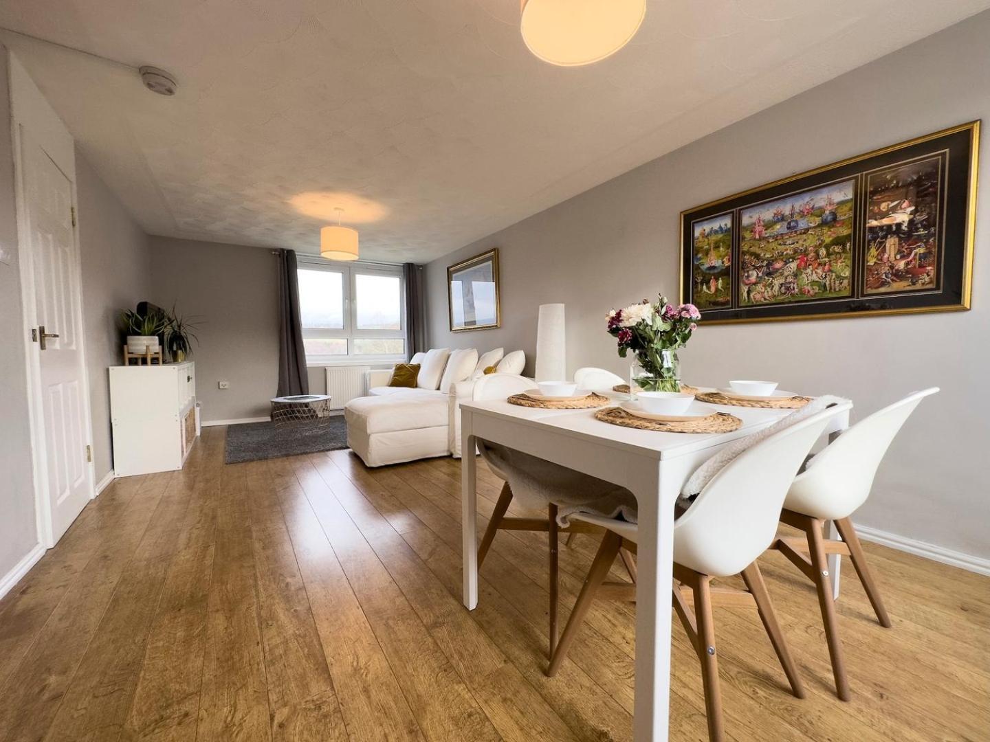Scandi Style Apartment With Stunning Views 린리스고 외부 사진
